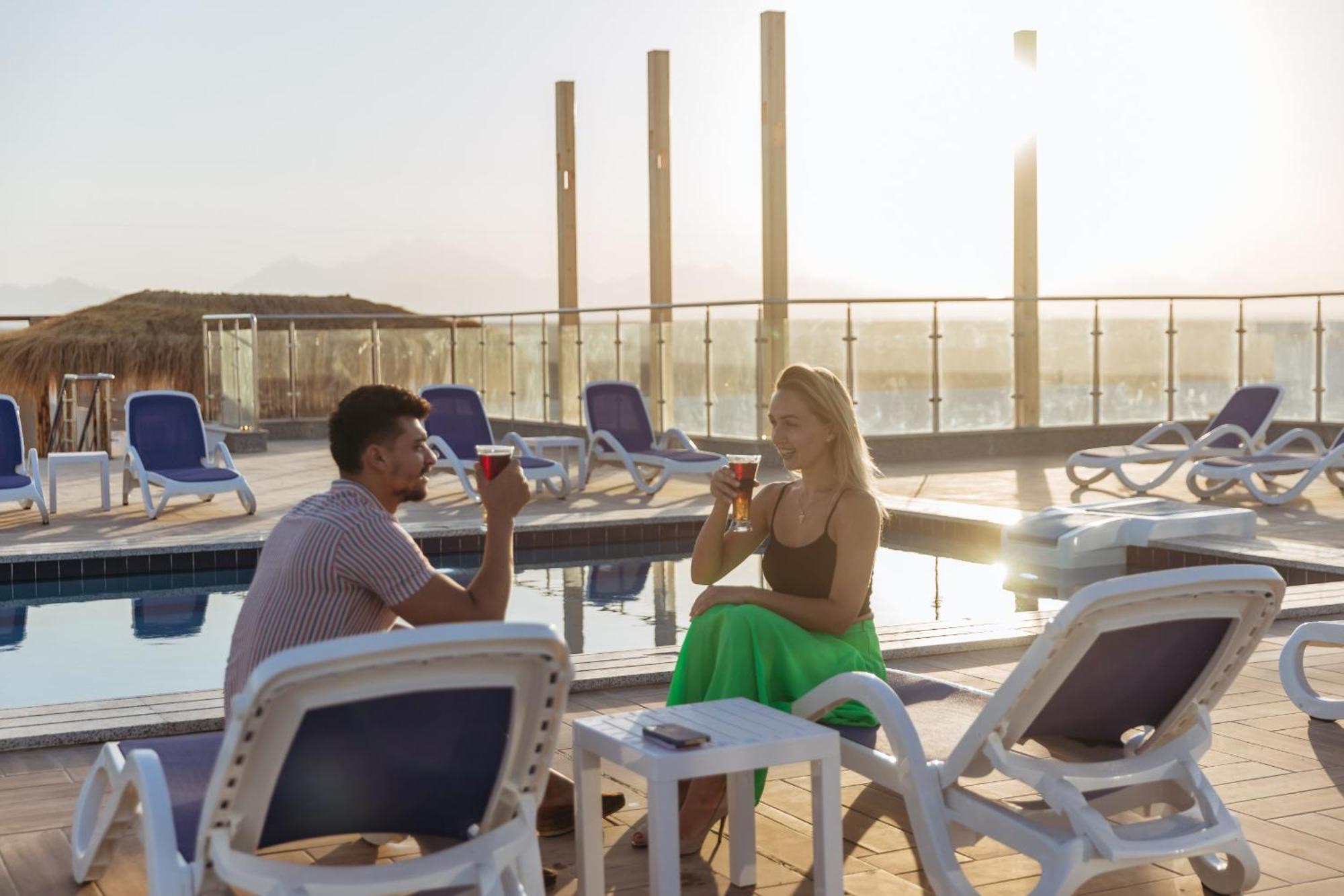 Sky Star Hotel Free Shuttle To Hurghada City Center Екстер'єр фото